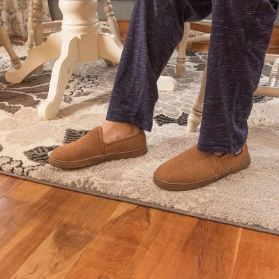 MUK LUKS Men's Eric Printed Berber Suede Slip On