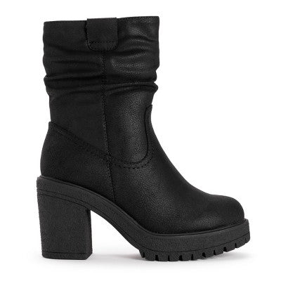 MUK LUKS Women's Riser Pop Heeled Boots
